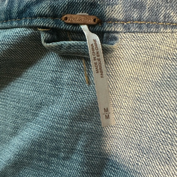 Vintage Free People Light Blue Jean Jacket with Brass Buttons - Picture 6 of 6